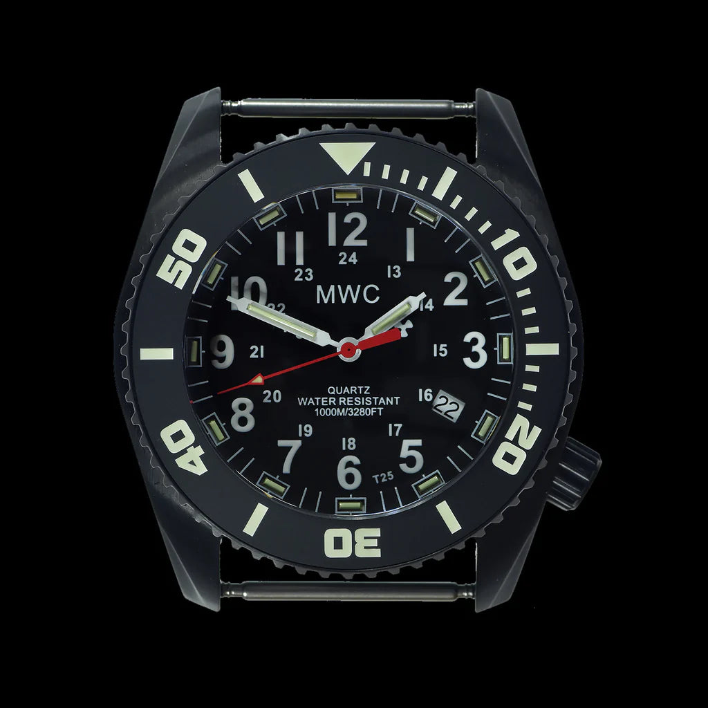 MWC "Depthmaster" 100atm / 3.280ft / 1000m waterbestendig militair duikhorloge in PVD roestvrijstalen kast met GTLS en heliumventiel (batterijduur 10 jaar)