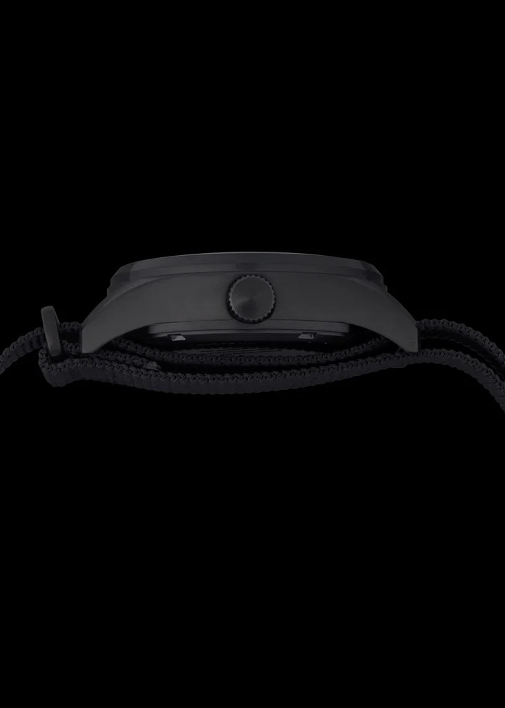 MWC Classic 40mm Covert Black PVD stalen pilotenhorloge met 24 juwelen automatisch uurwerk en 100m waterbestendigheid