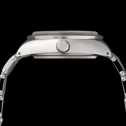 Military Watch Company Klassiek 1950/1960 "Adventurer" Horloge met Zwitsers 25 Juwelen Automatisch Uurwerk en Saffier Glas