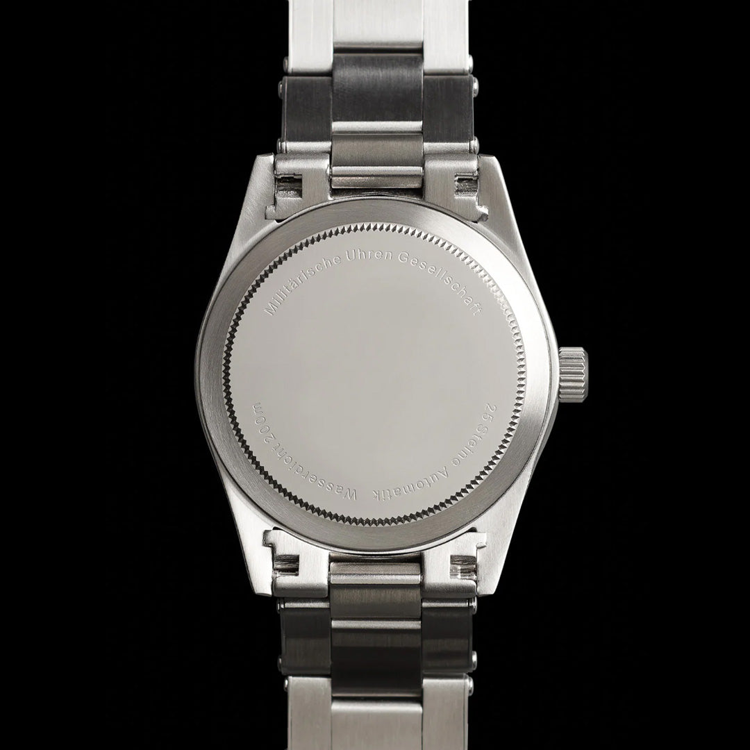 Military Watch Company Klassiek 1950/1960 "Adventurer" Horloge met Zwitsers 25 Juwelen Automatisch Uurwerk en Saffier Glas