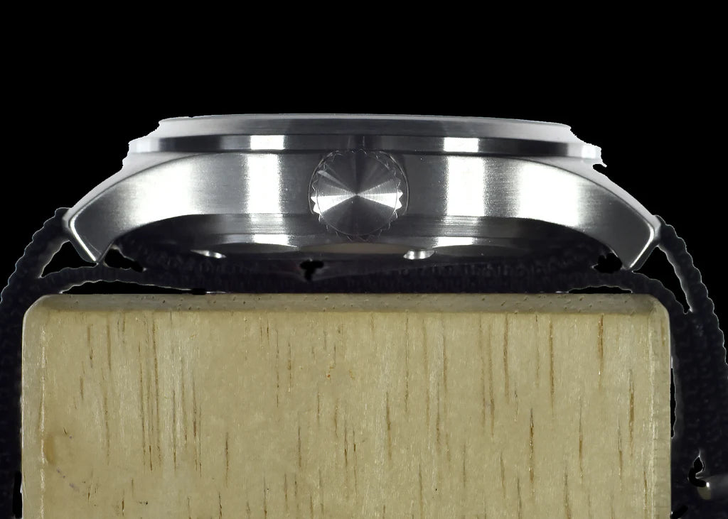 MWC MKIII (100m) 1950's / 60's patroon automatisch militair horloge in roestvrij staal met saffierglas