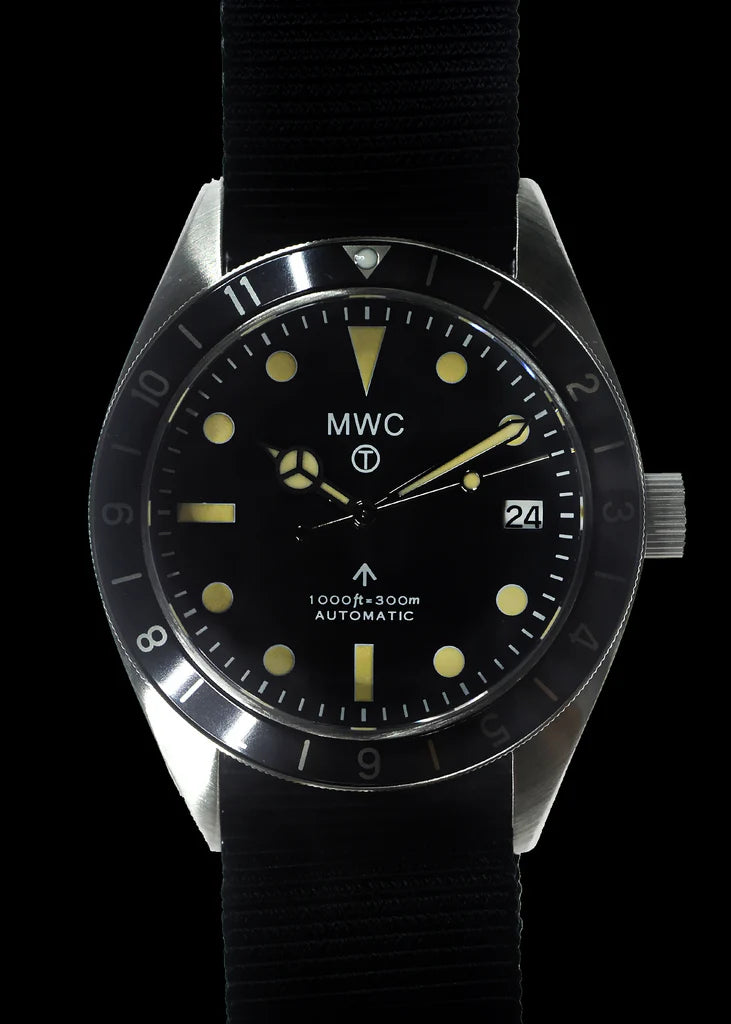 MWC Classic 1960s Pattern Dual Time Zone Automatic Divers Watch met Retro Luminova-verf en saffierglas