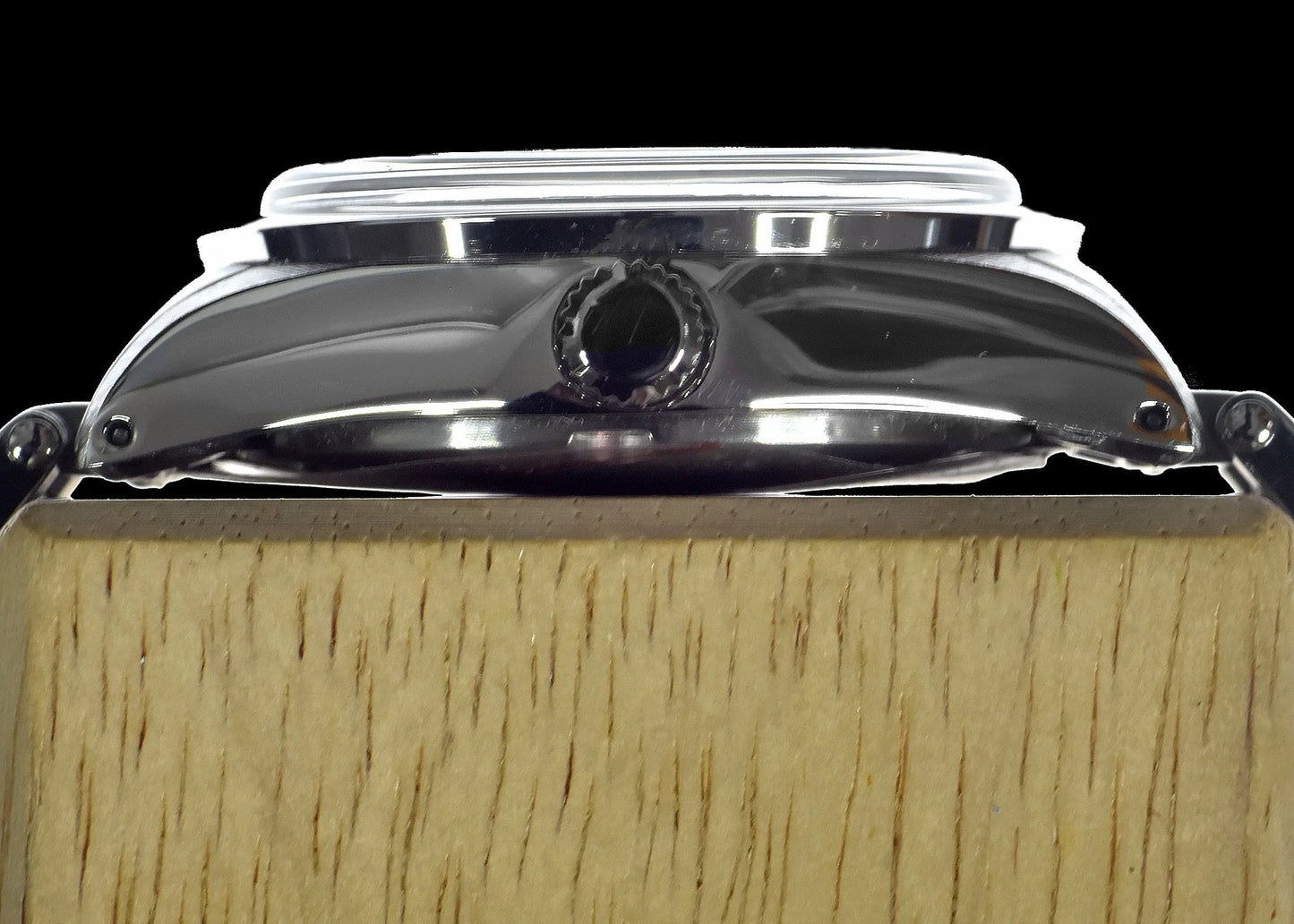 Military Watch Company 1950/1960 25 Juwelen Automatisch horloge met Retro Wijzerplaat en Saffierglas en 2x NATO horlogeband