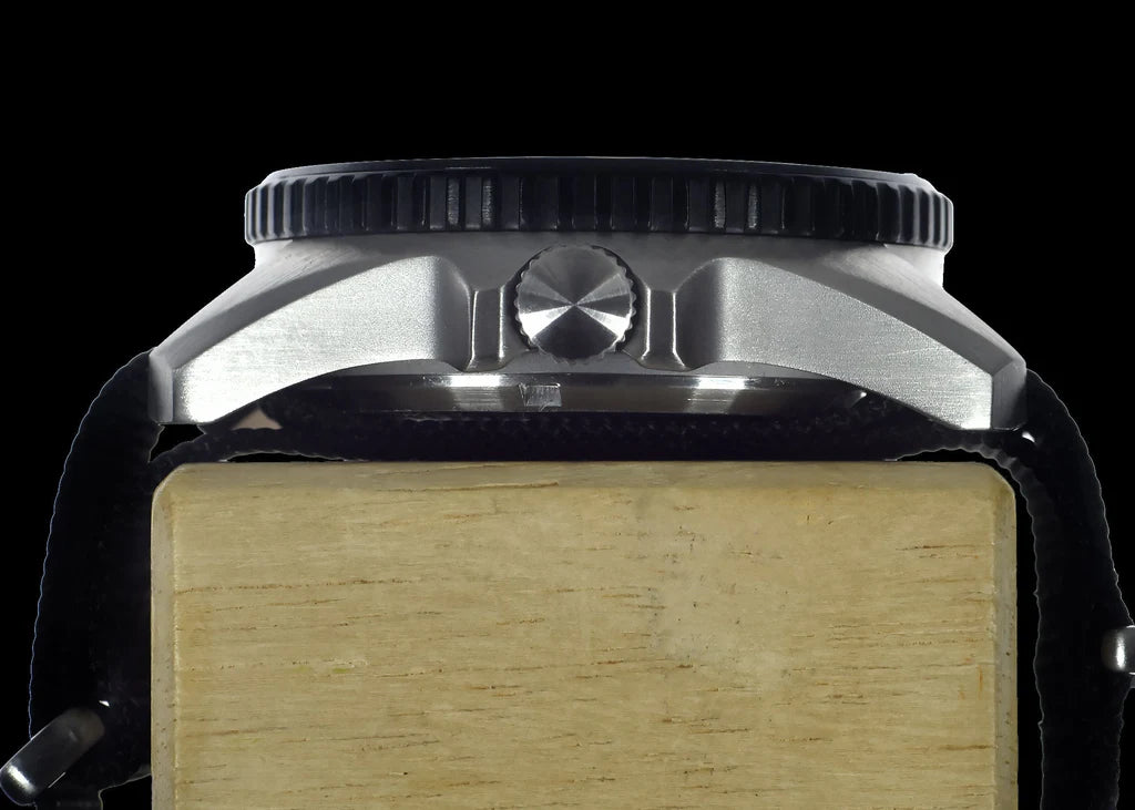 Roestvrijstalen militair duikhorloge met automatisch 24-juwelen uurwerk, 12/24-uurs wijzerplaat, saffierglas en keramische lunette (tactische massieve bandstaven)