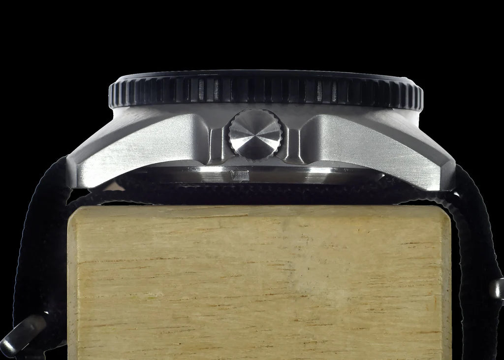 Roestvrijstalen militair duikhorloge met automatisch 24-juwelen uurwerk, 12-uurs wijzerplaat, saffierglas en keramische lunette (tactische massieve bandstaven)