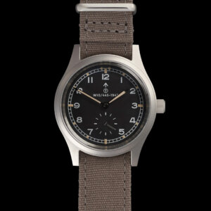 Military Watch Company General Service “Dirty Dozen” w10/445-1945 1940/1950 Horloge met Hoogwaardig Zwitsers Uurwerk