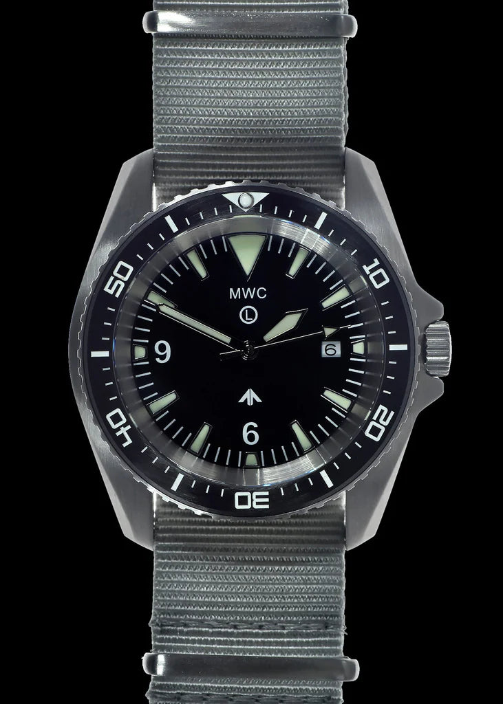 MWC Heavy Duty 300m militair duikhorloge in roestvrijstalen kast (kwarts) met saffierglas en keramische lunette (massieve staafversie)