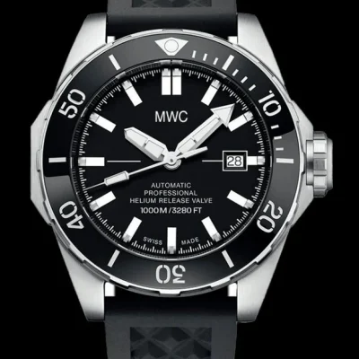 MWC 100atm / 3.280ft / 1000m waterbestendig duikhorloge in roestvrijstalen kast met heliumventiel op siliconen band / 100% Zwitsers gemaakt met een Sellita SW200 26 Jewel automatisch uurwerk