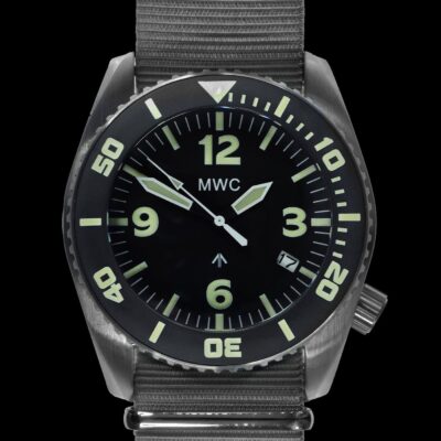 MWC “Depthmaster” 100atm / 3,280ft / 1000m Water Resistant Militair Divers Horloge in Stainless Steel Case with Helium Valve (Quartz) – Authentiek Militair Design