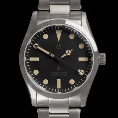 MWC Classic 1950s/1960s patroon 25 juwelen automatisch militair horloge met 200m waterbestendigheid