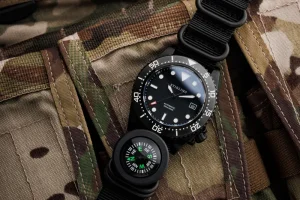 Militair horloge kompas