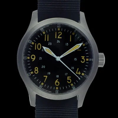 A-17 Amerikaans militair horloge uit de jaren 50 met Koreaans oorlogspatroon (mechanisch/kwartshybride) met 100 m waterbestendigheid