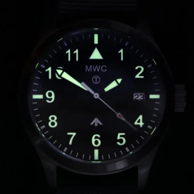 MWC Classic 40mm Covert zwart PVD Steel Aviator Horloge with
