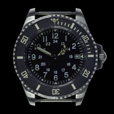 MWC 24 Jewel U.S Pattern 300m Automatic Militair Divers Horloge with Sapphire Crystal and Ceramic Bezel on a NATO Webbing Strap – Authentiek Militair Design