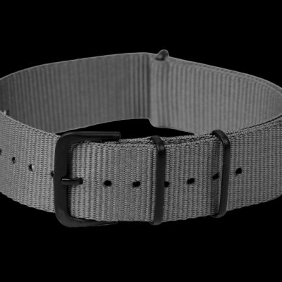 20mm Grey NATO Horloge Strap with PVD Black Covert Buckles – Zwart