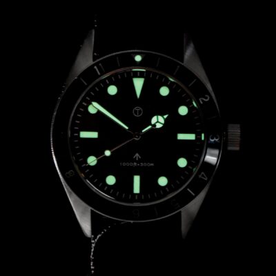 MWC Classic 1960s Pattern Divers Horloge with Retro Luminova Luminous