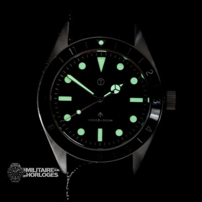 MWC Classic 1960s Pattern Divers Horloge with Retro Luminova Luminous