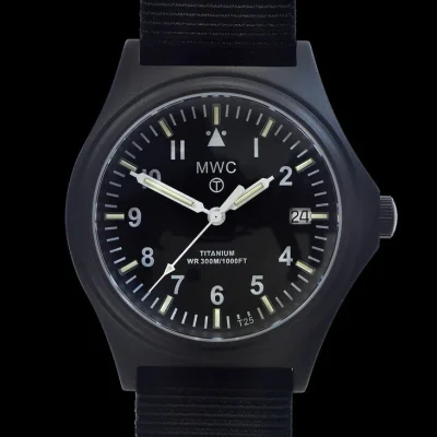 Zwart PVD Titanium G10 Militair Horloge met 300m Waterbestendigheid, Saffierglas, 10 Jaar Batterijduur en GTLS Tritium Verlichting